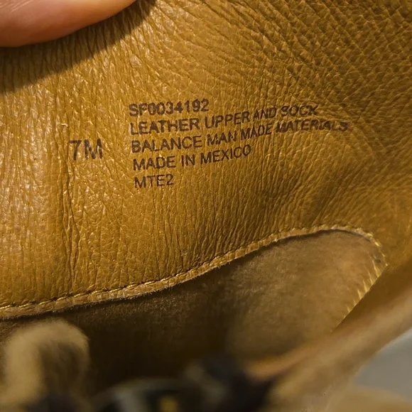 Sofft Sharnell Low Tan Suede Boots - Picture 14 of 17